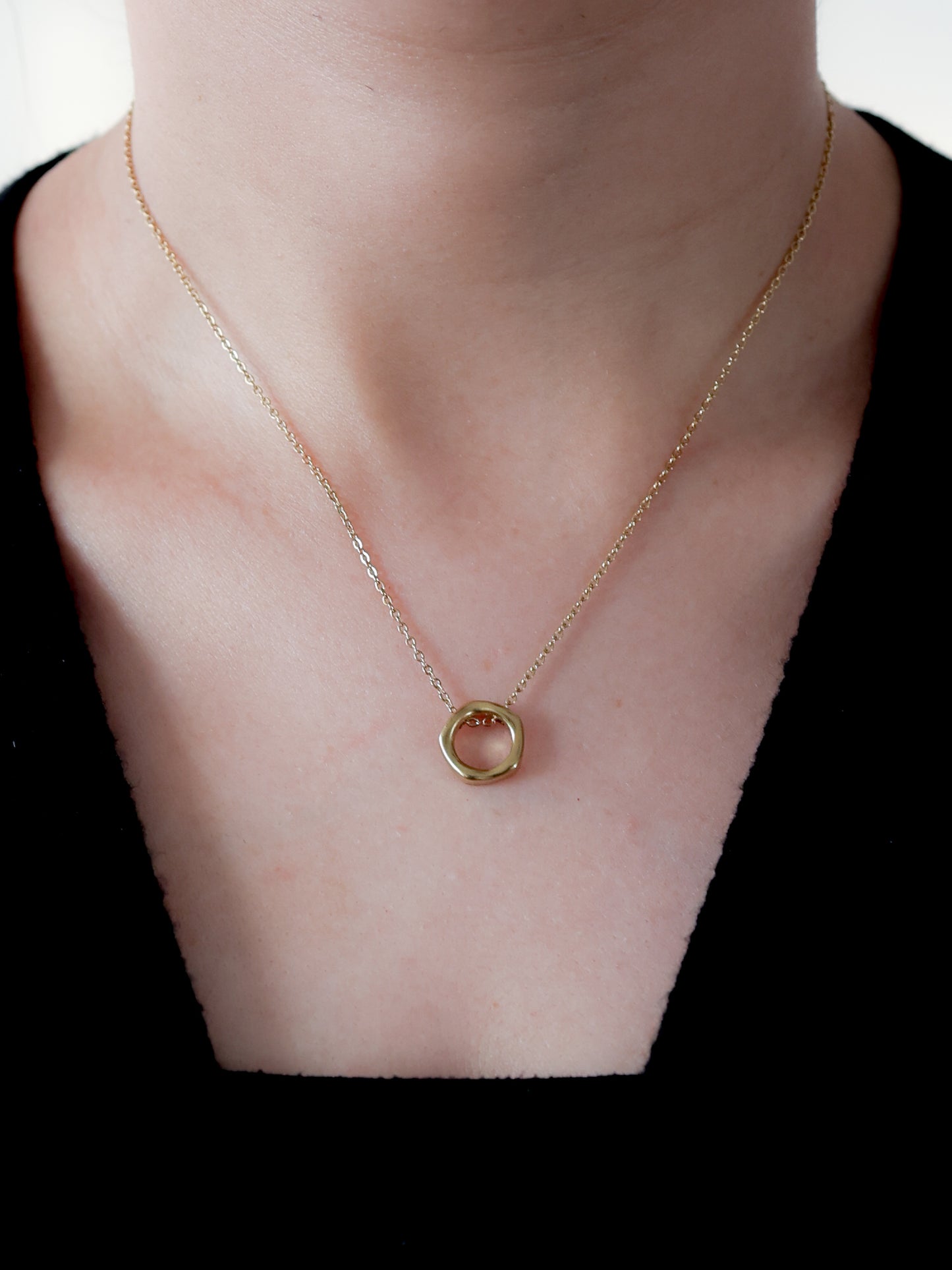 Gold Flow Necklace