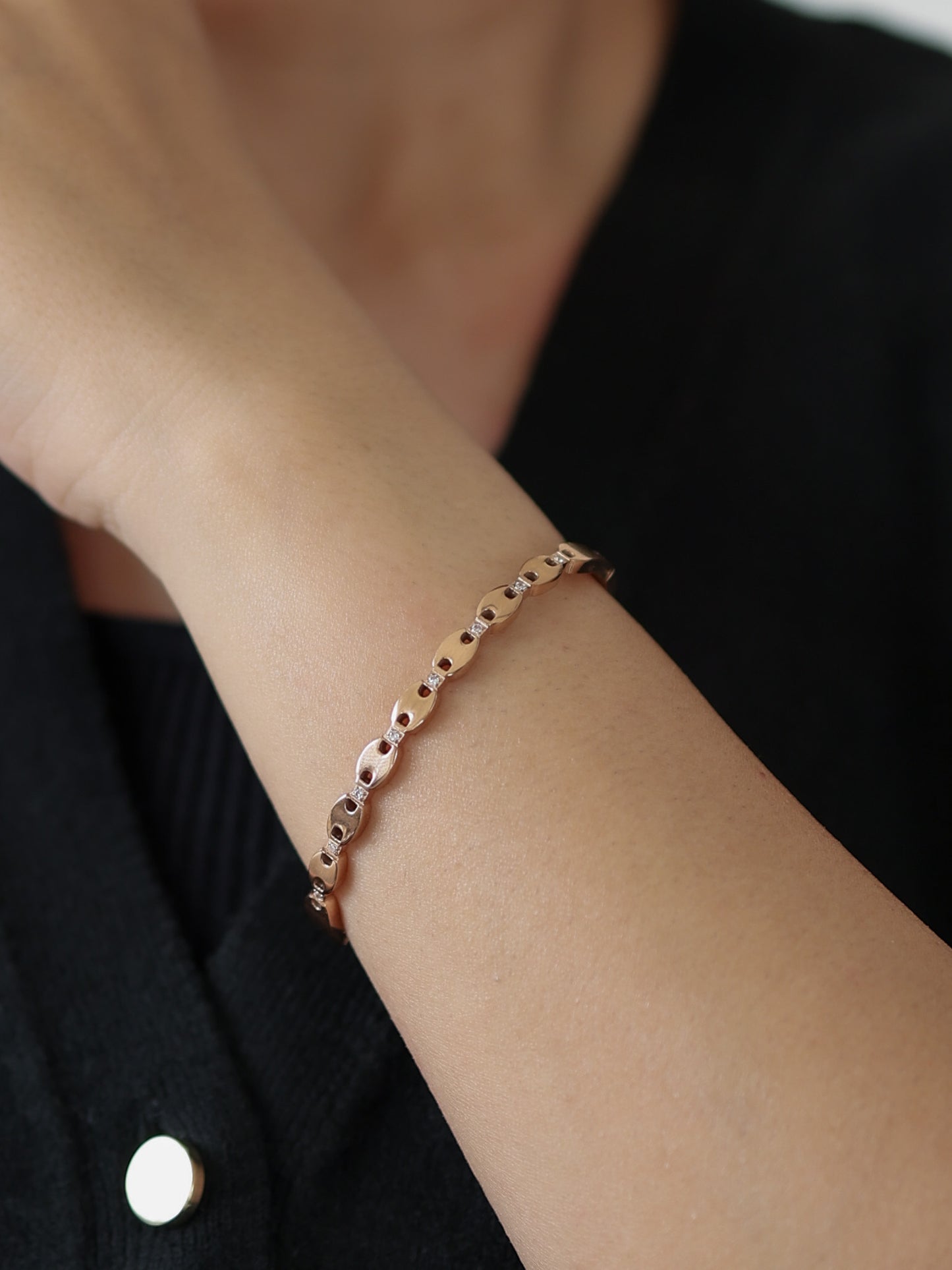 Vera Bracelet Band (Rose Gold)