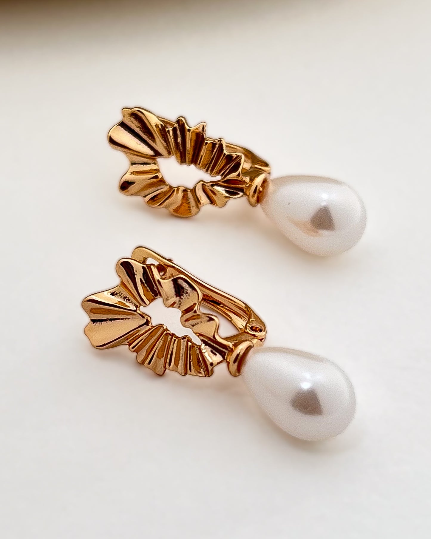 Pearl Bloom Huggie Hoops