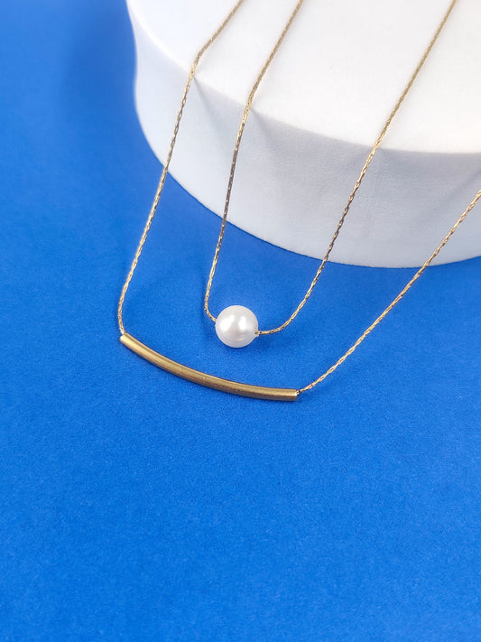 Luna Pearl Necklace
