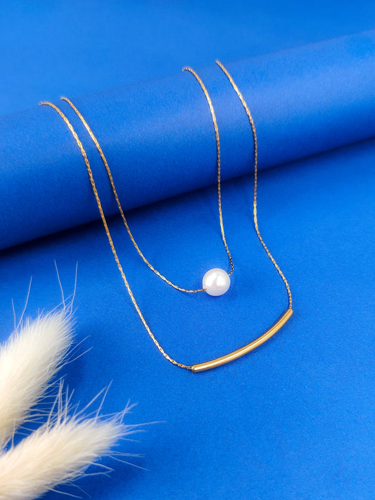 Luna Pearl Necklace