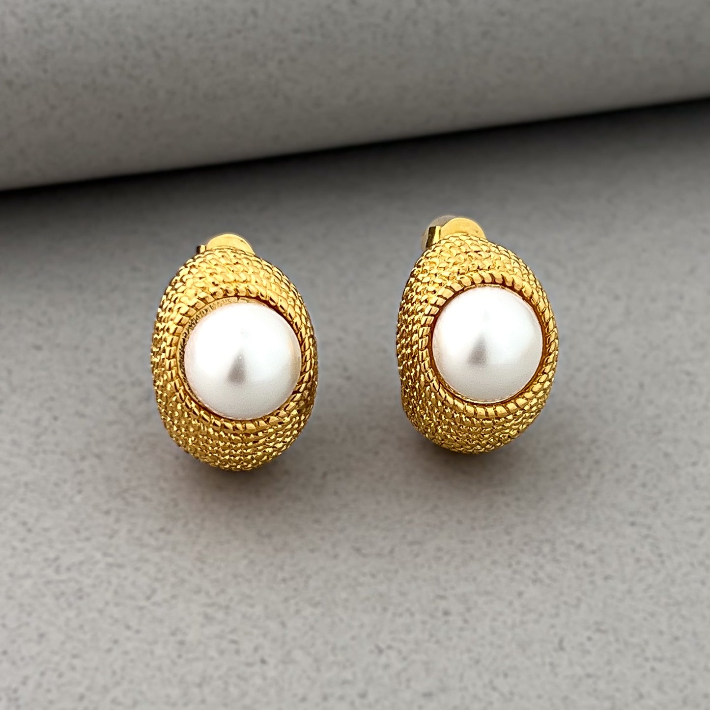 Pearl Nest Elegance earring