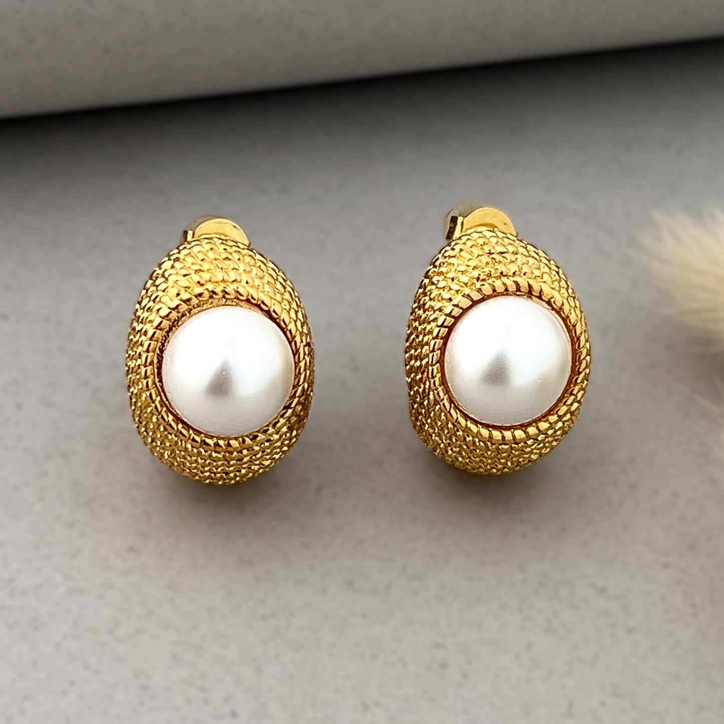 Pearl Nest Elegance earring