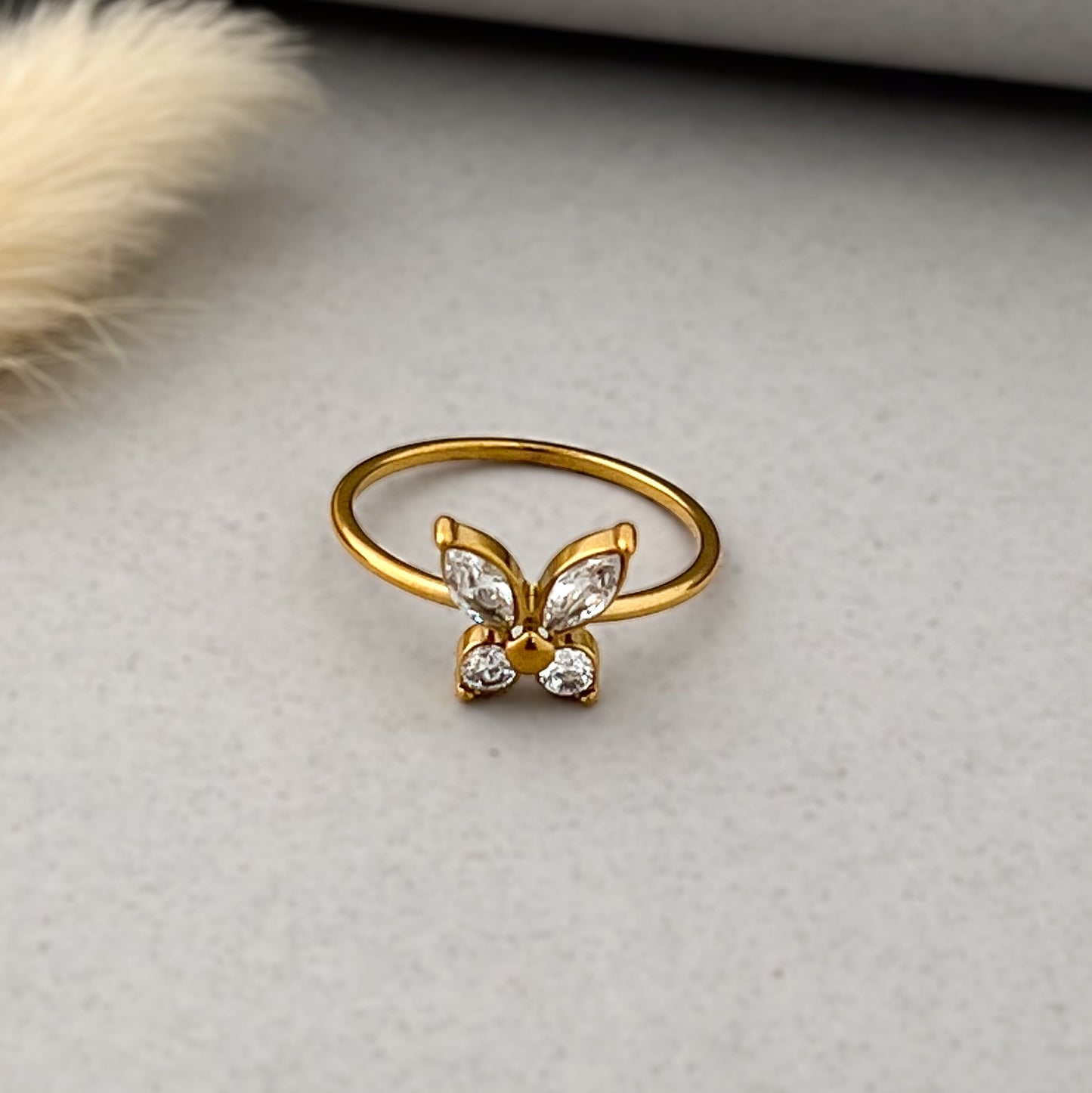 Lumi Butterfly Ring