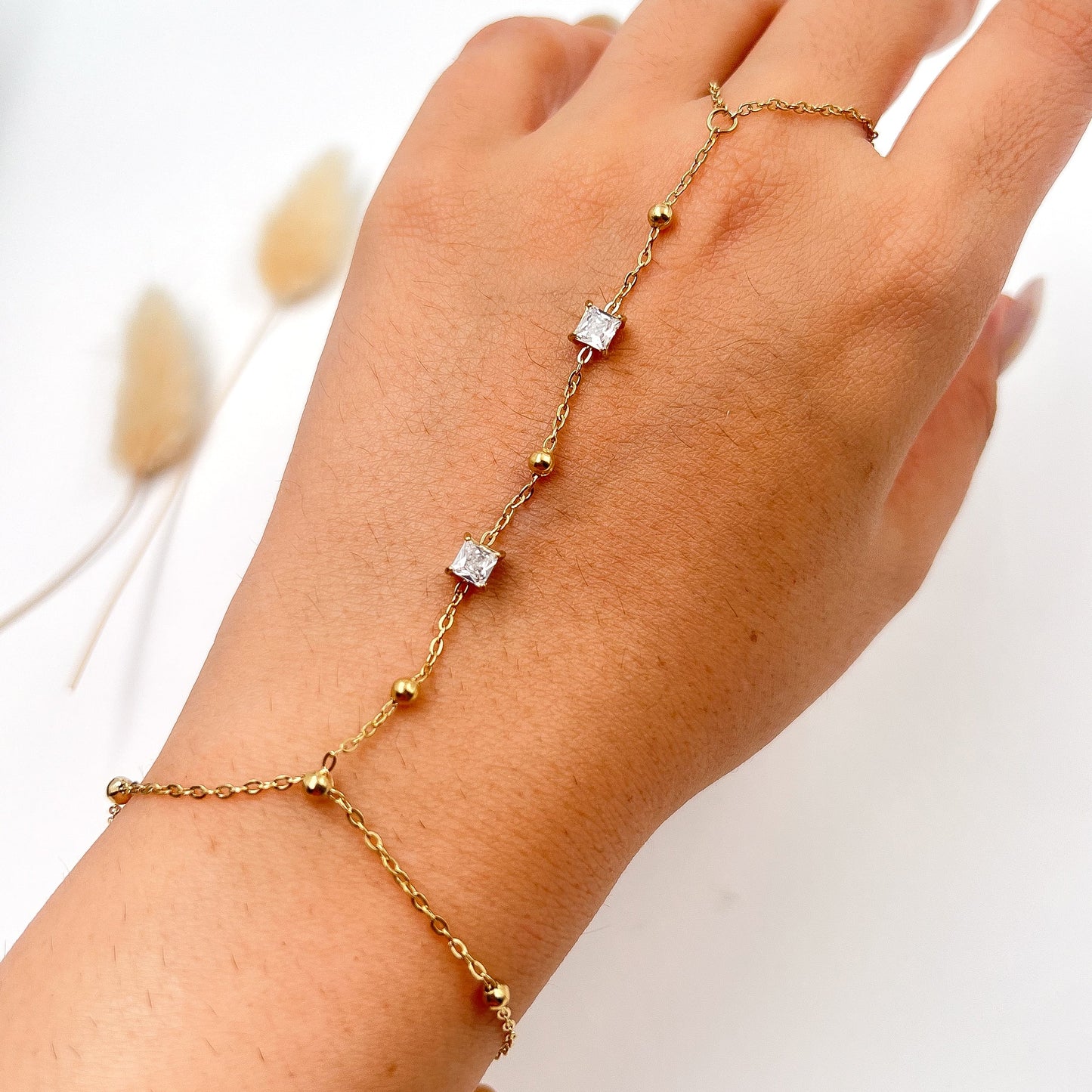 Elira Spark Handchain Bracelet