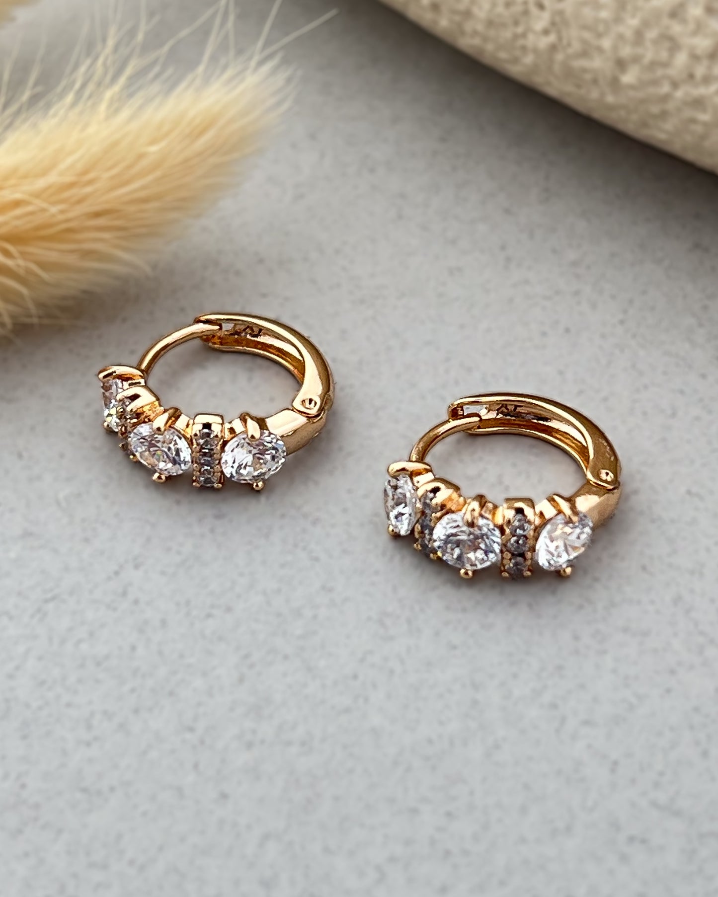 Starline Huggie Hoops