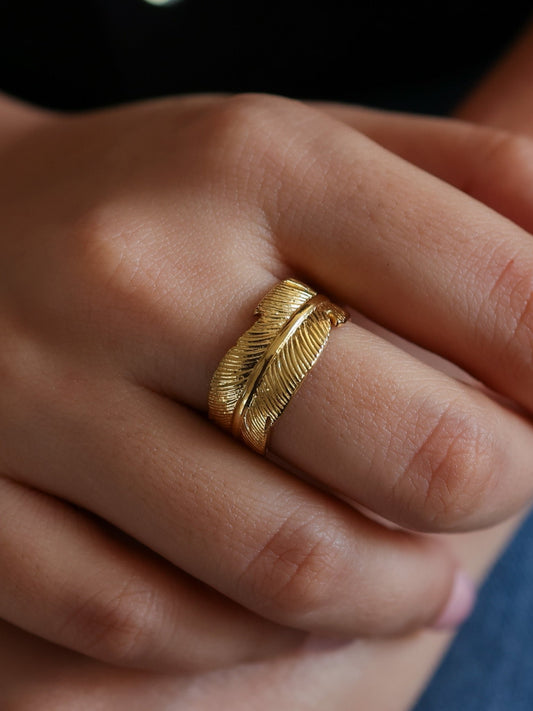 Golden Leaf Ring