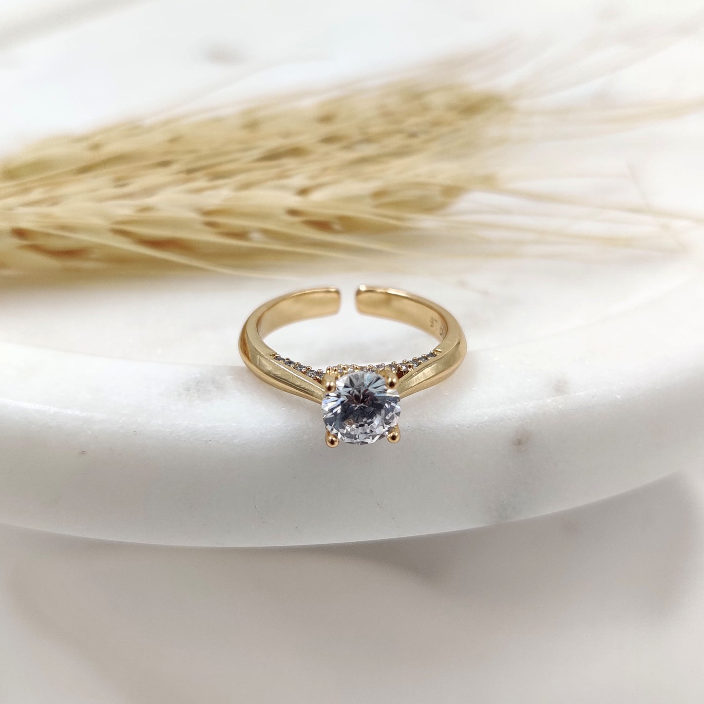 Queen Solitaire Ring