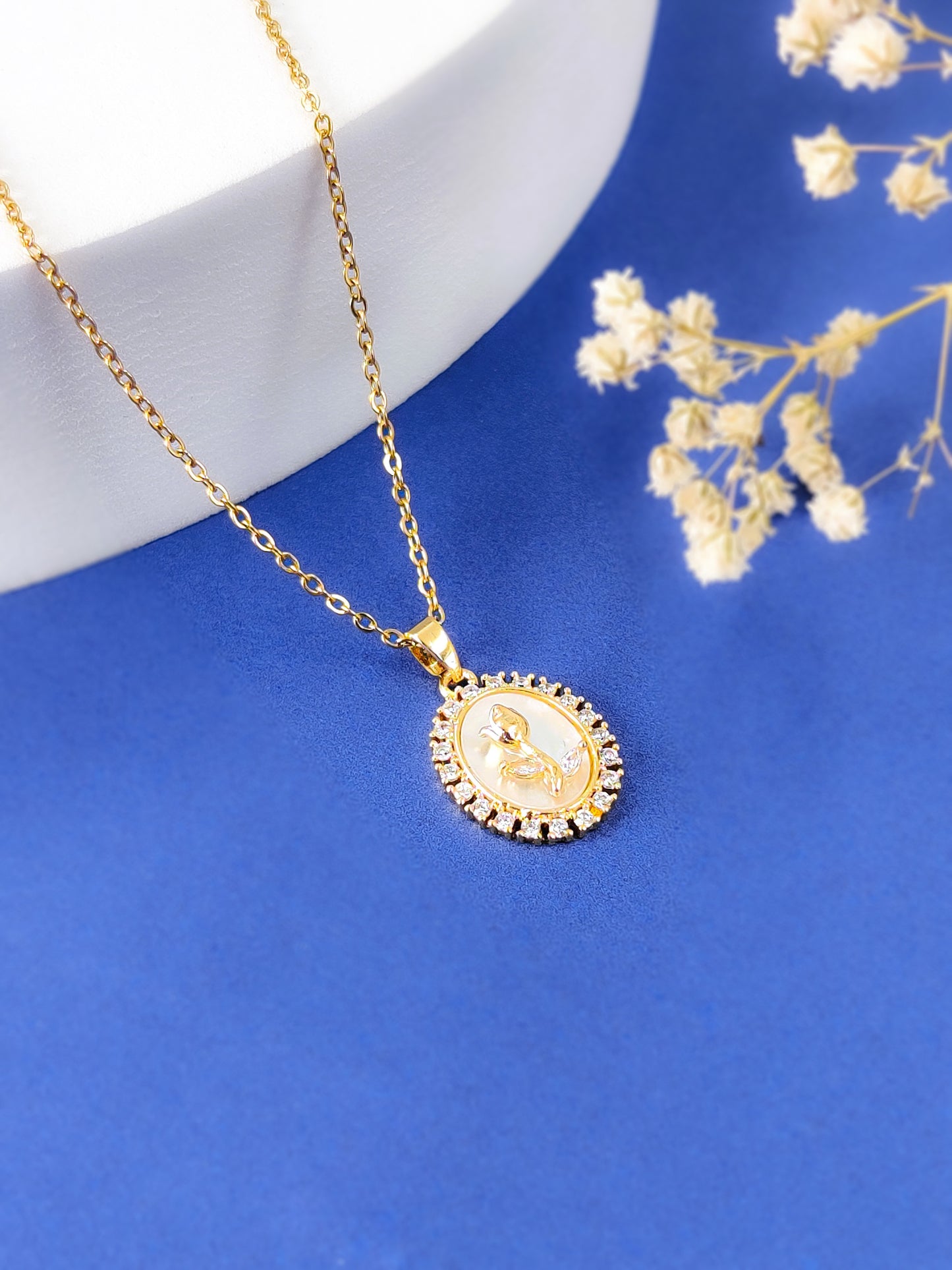 Vintage Rose Necklace