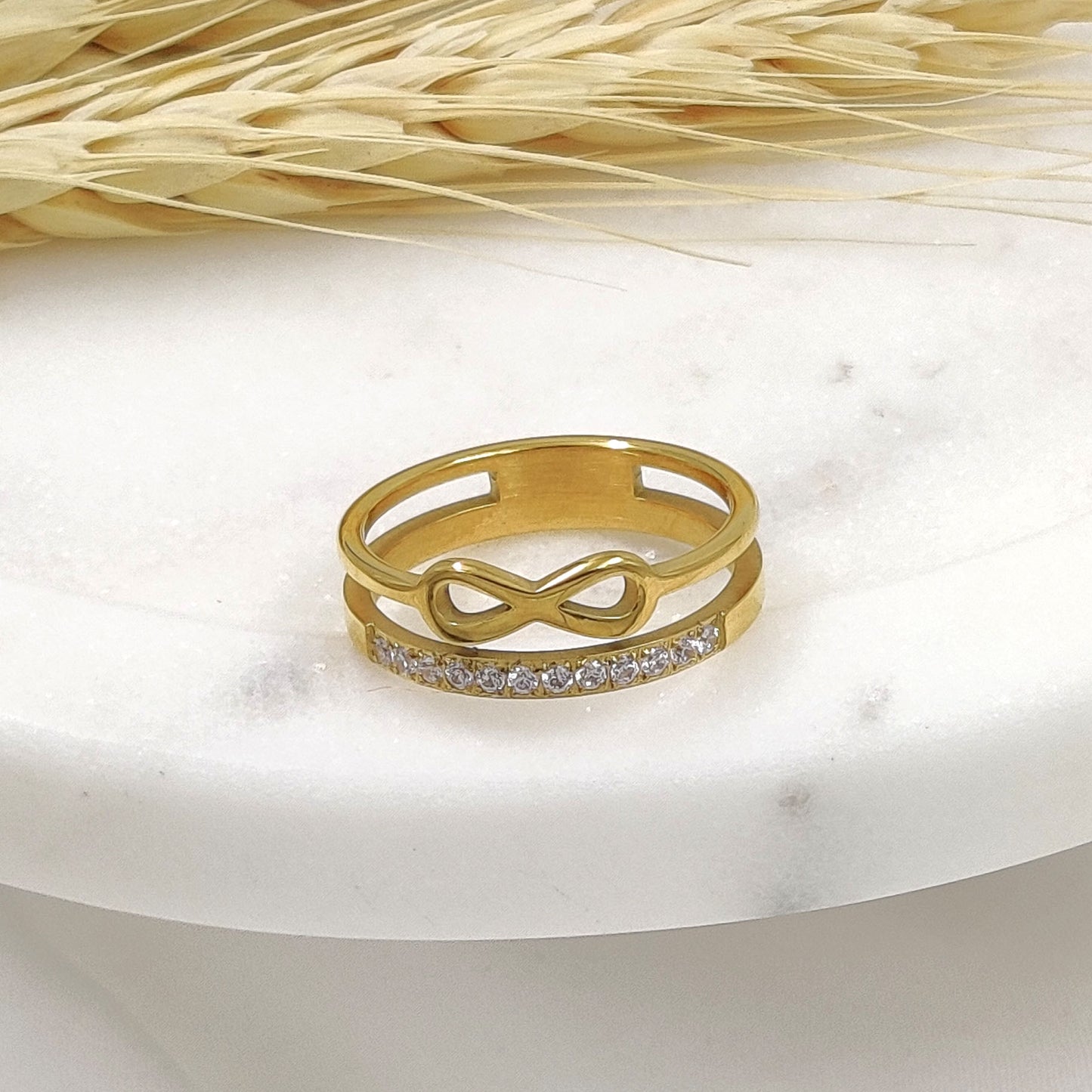 Golden Grace Bow Ring