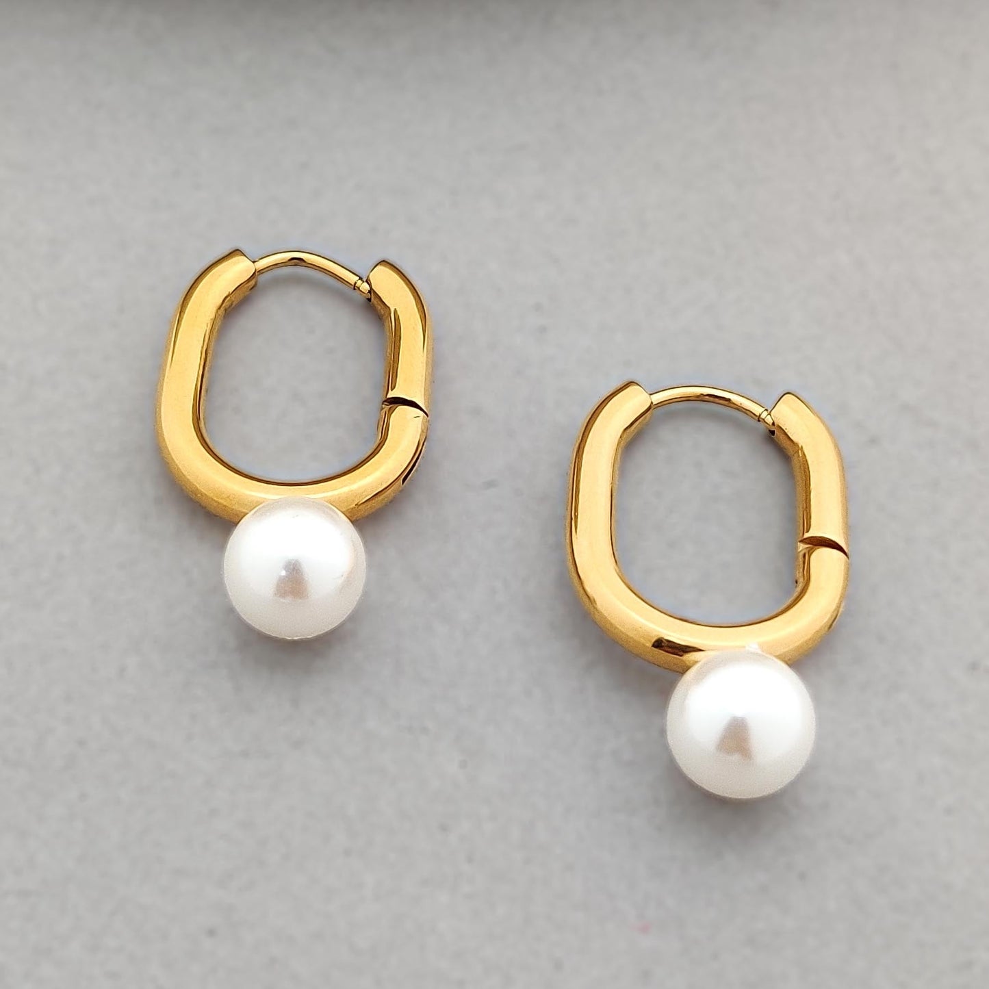 Asa Pearl Hoops