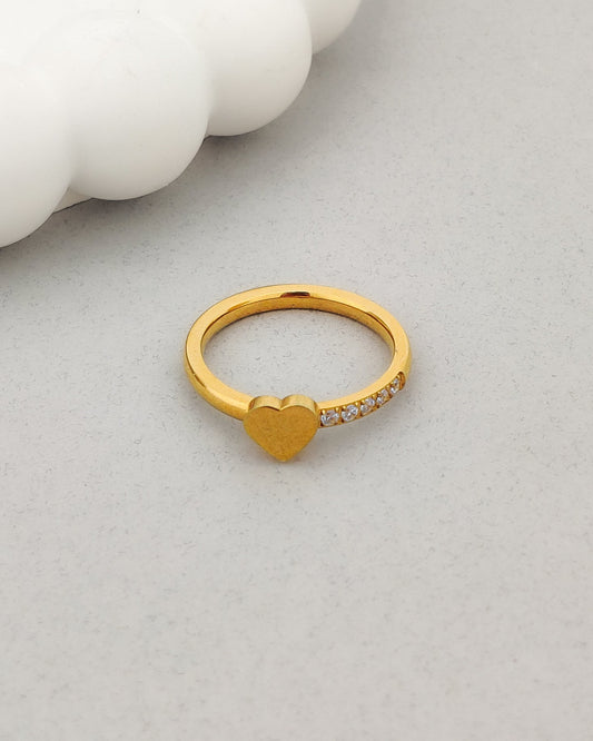 Morgan Heart Ring