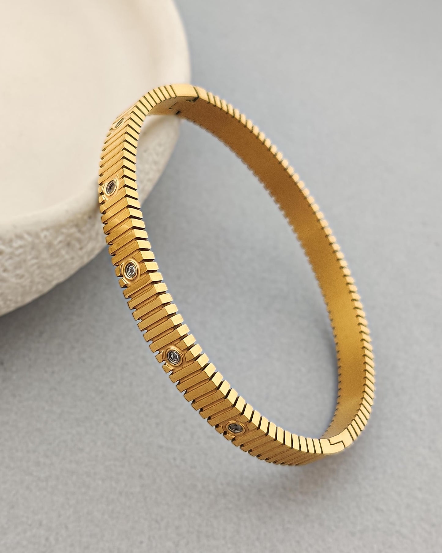 Lux Atelier Bracelet Band (Gold)