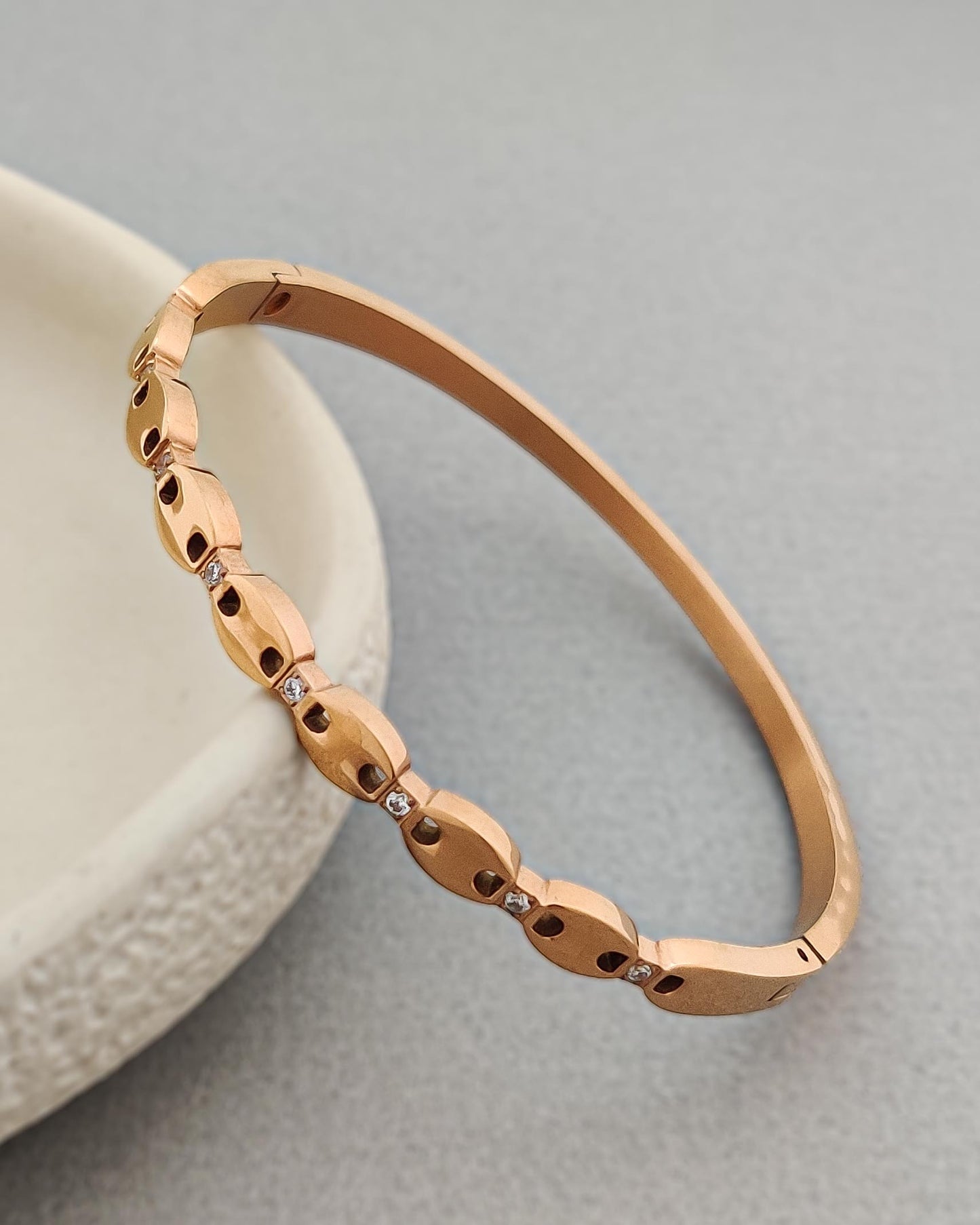 Vera Bracelet Band (Rose Gold)