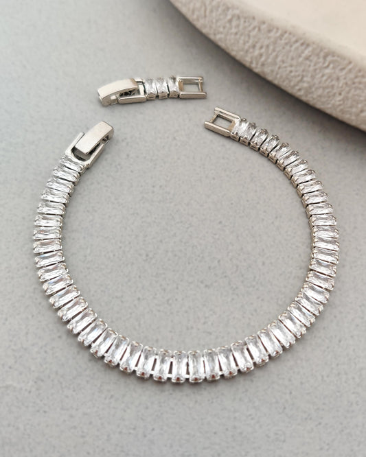 Cleo Crystal Tennis Bracelet (Silver)
