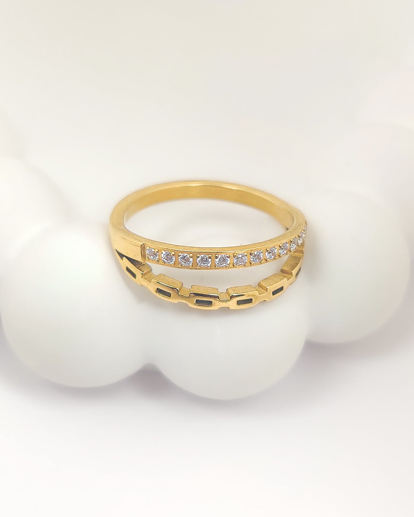 Crystal Link Ring