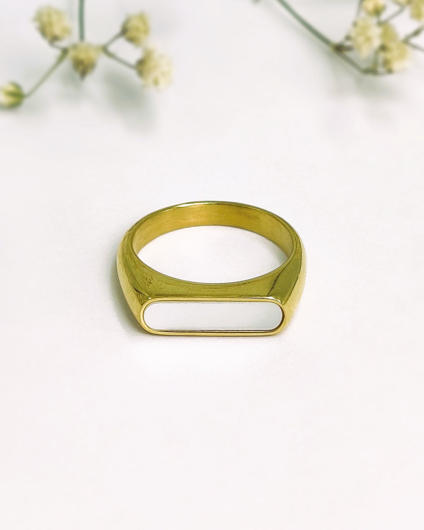 Aden Ring (White)