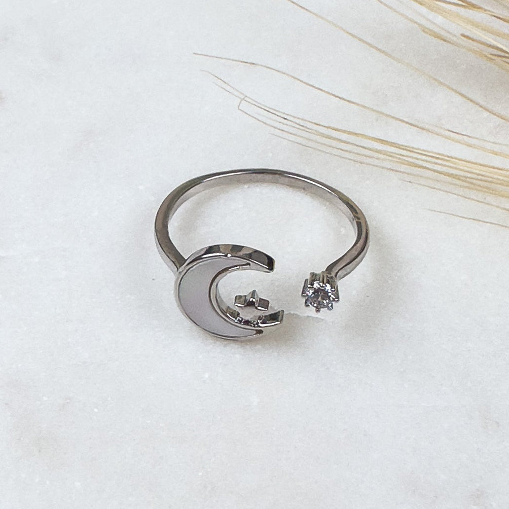 White Moon & Star Ring