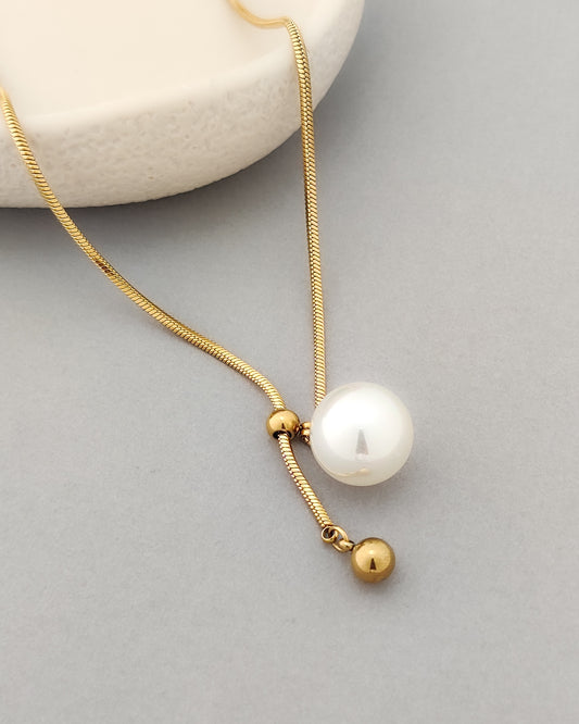 Shawna Pearl Necklace