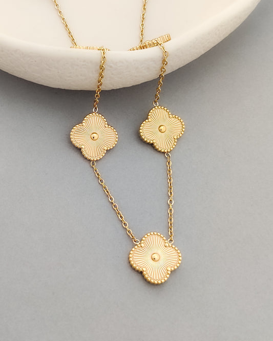 Gloria Clover Necklace