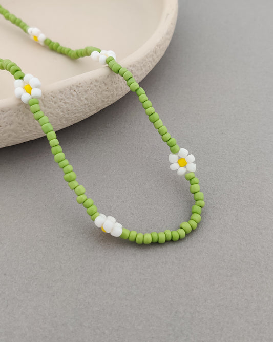 Sia Bead Necklace (Parrot Green)