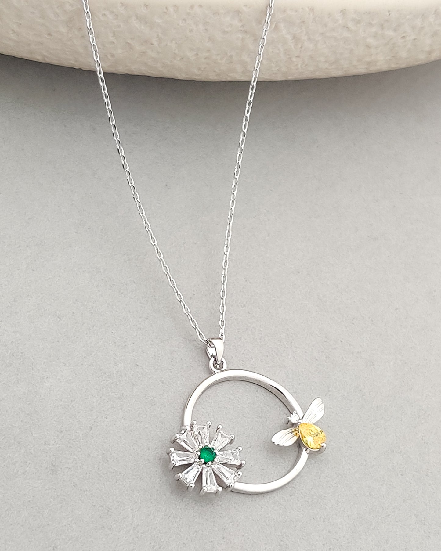 Bee and flower Ring Necklace