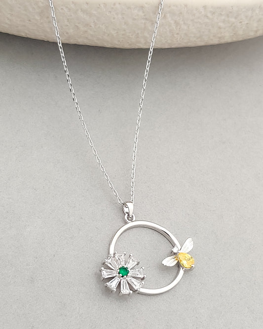 Bee and flower Ring Necklace