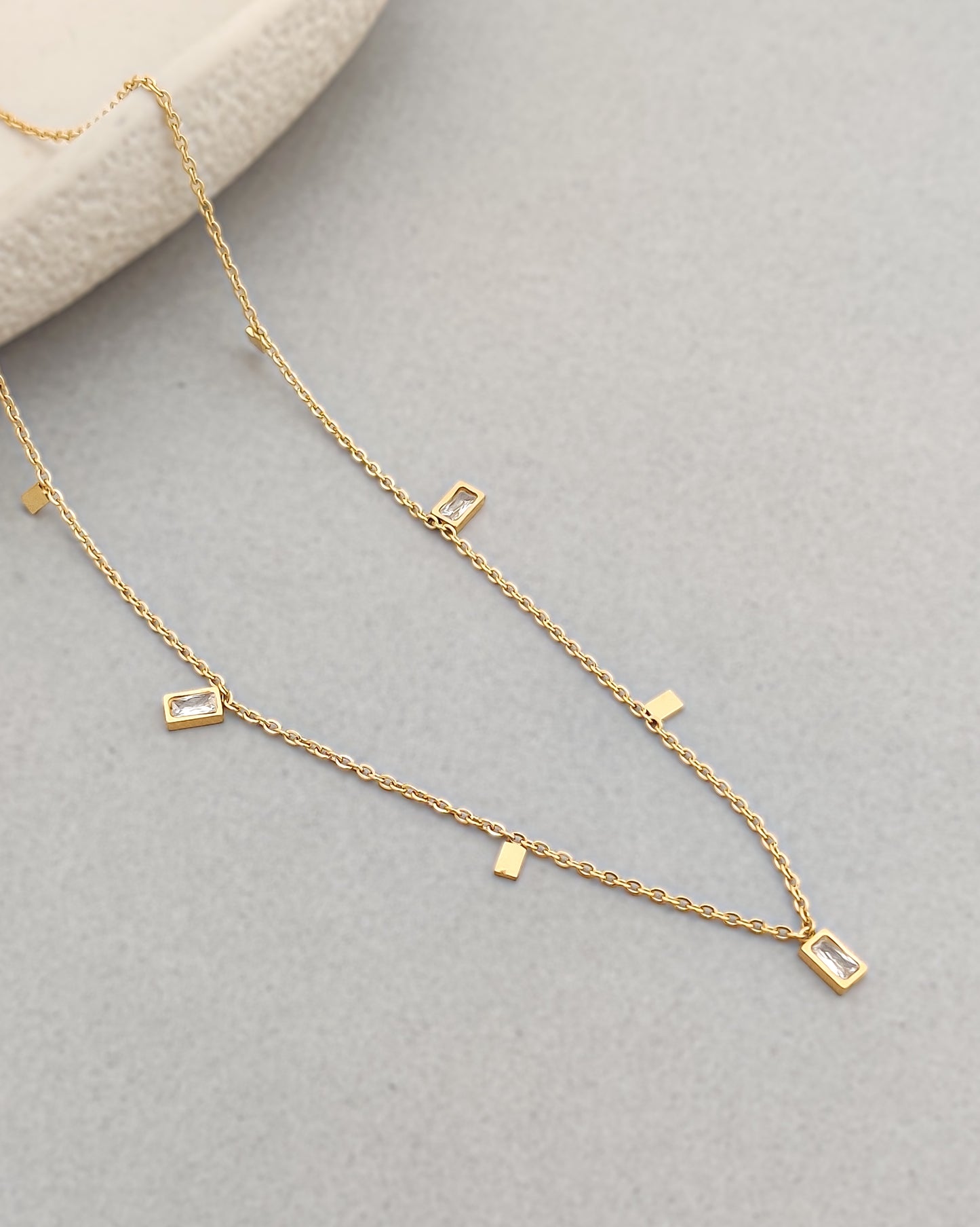 Twinkle Drap Necklace