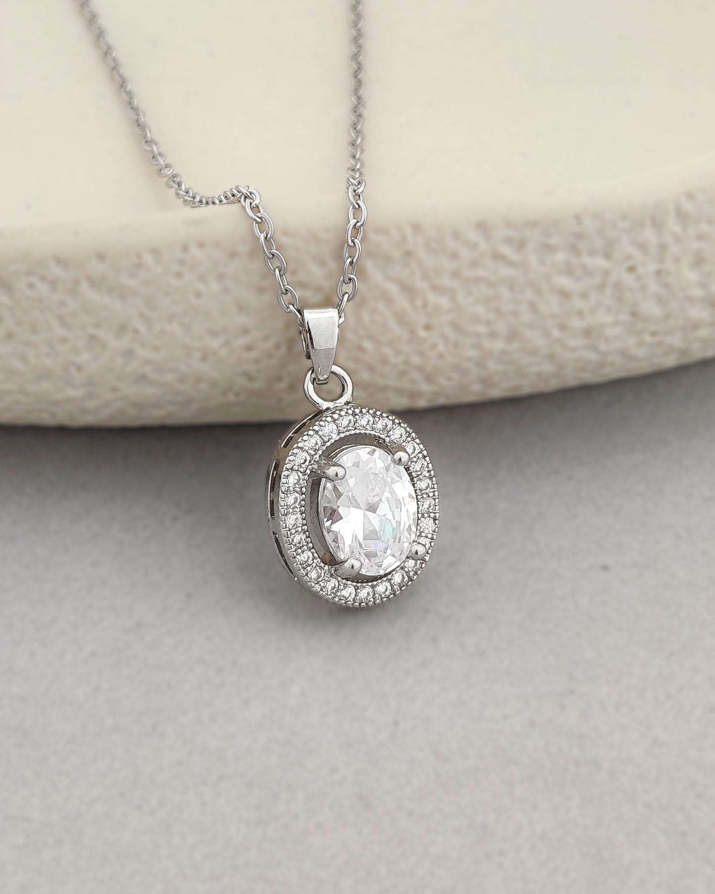 Samanda Solitaire Necklace(Silver)