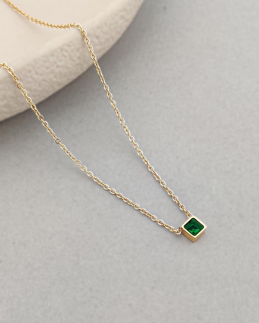 Dusky Gleam Necklace