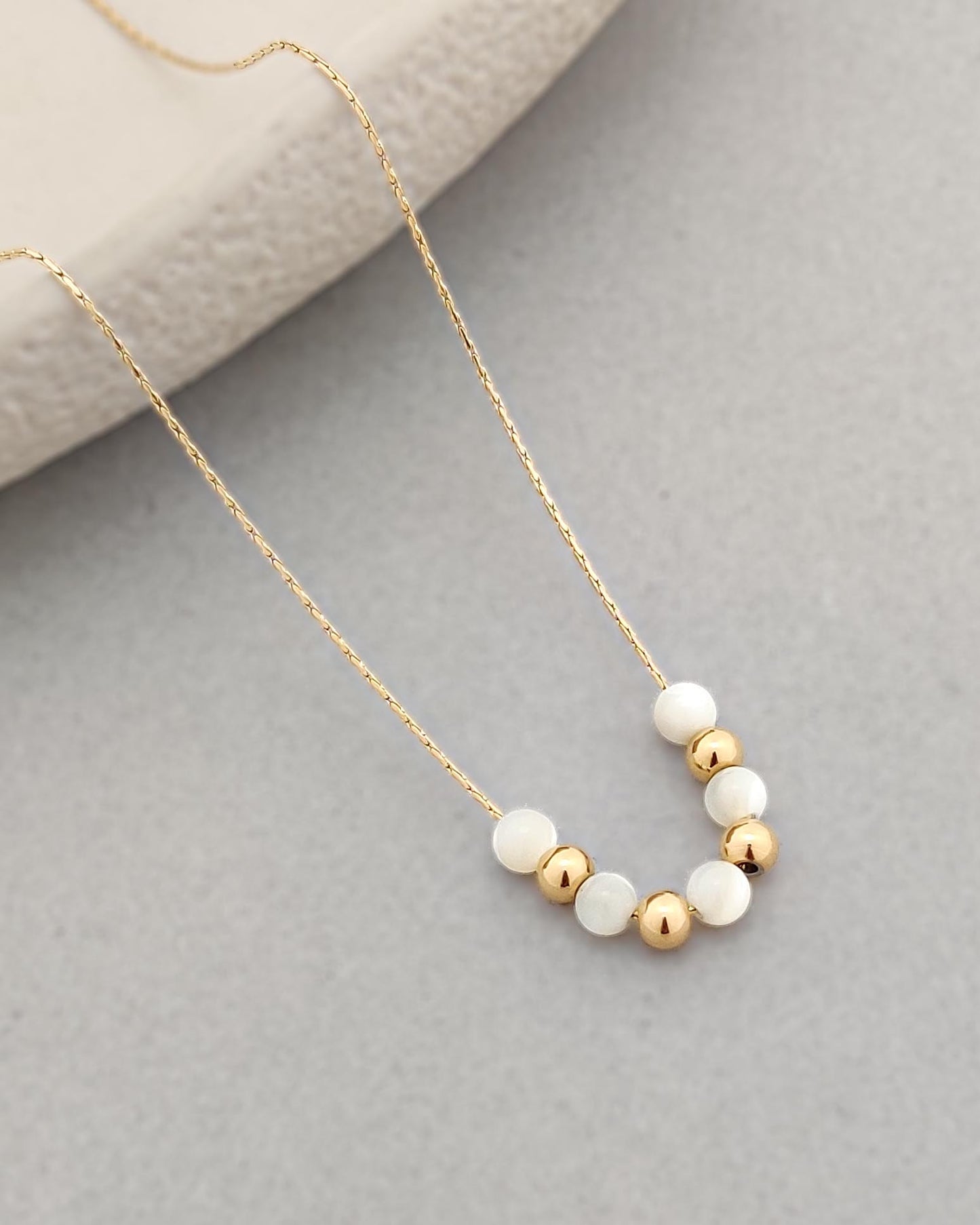 Amber Pearl Necklace (Rose gold)