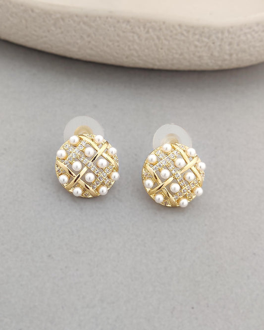 Larissa Pearl Earrings