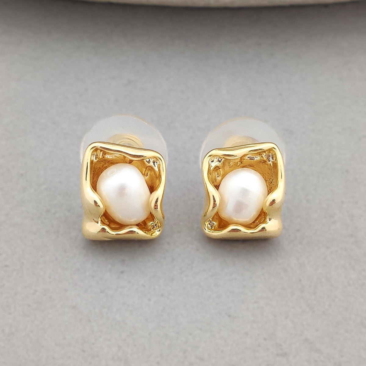Dented Pearl Earring