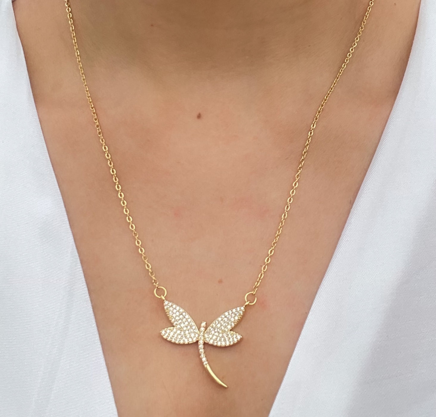 Arden Fly Necklace