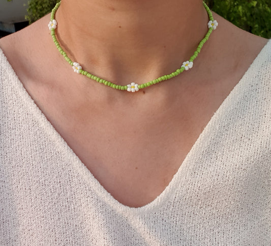 Sia Bead Necklace (Parrot Green)