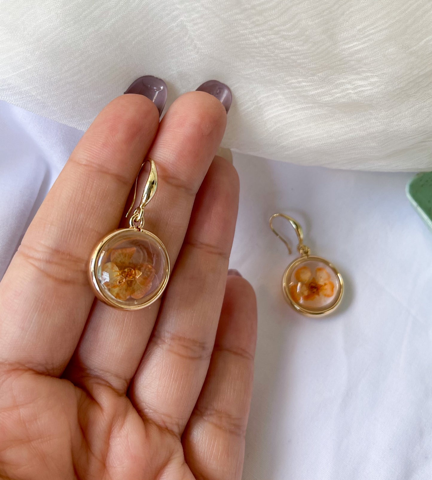 Gracie Dry Flower Earrings (Orange)