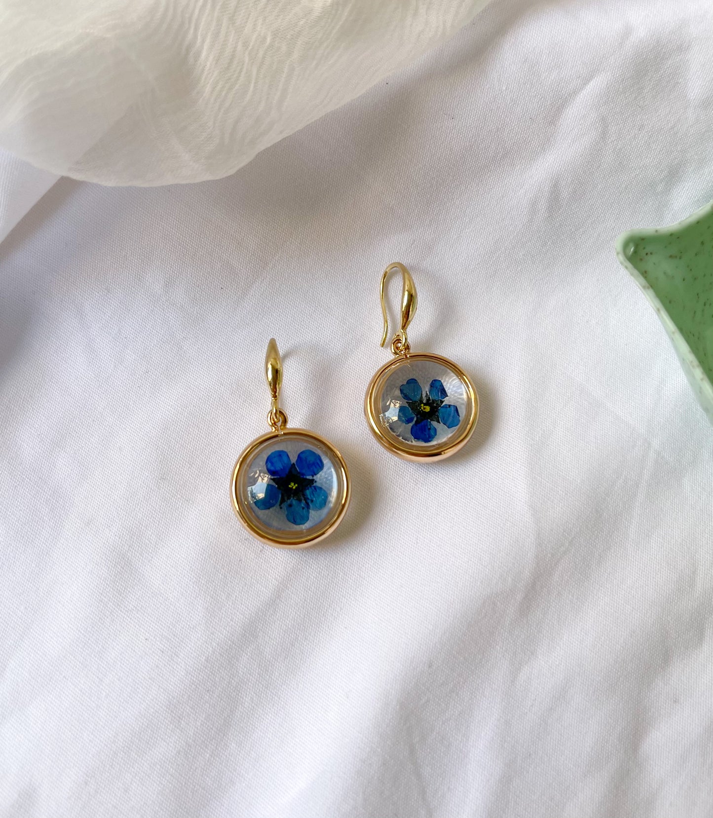 Gracie Dry Flower Earrings (Blue)