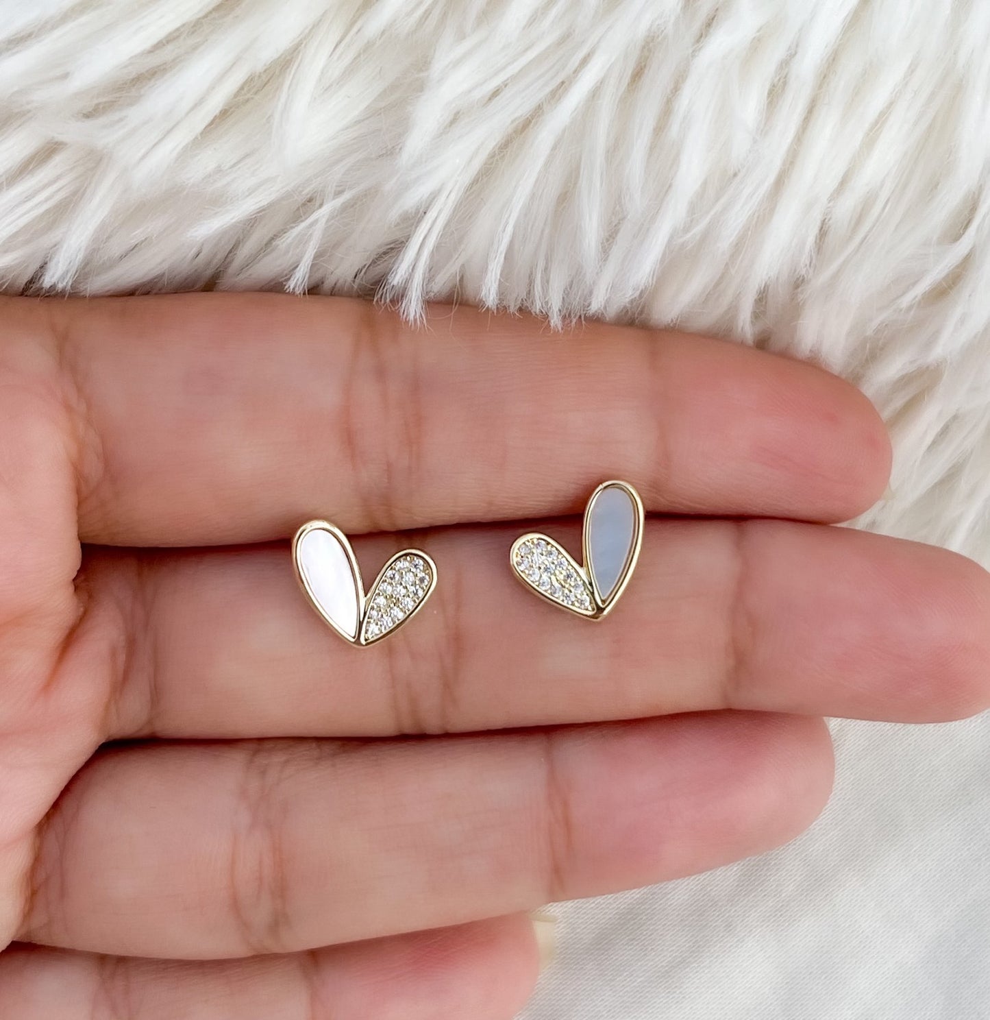 Rivi Heart Earrings