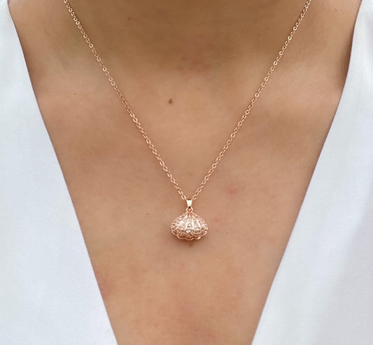 Crystal Pearl Shell Necklace