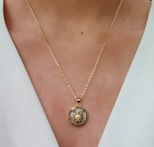 Ellie Zodiac Necklace (Leo)