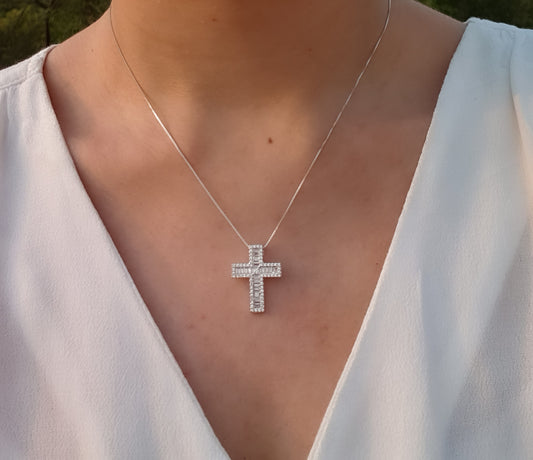 Piper Cross Necklace (Silver)