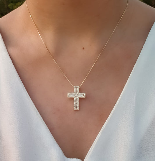 Piper Cross Necklace (Gold)