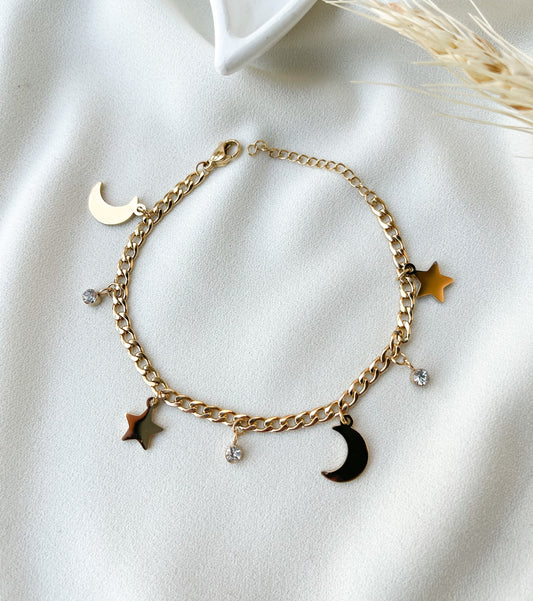 Moon & Star Chain Charm Bracelet (Gold)